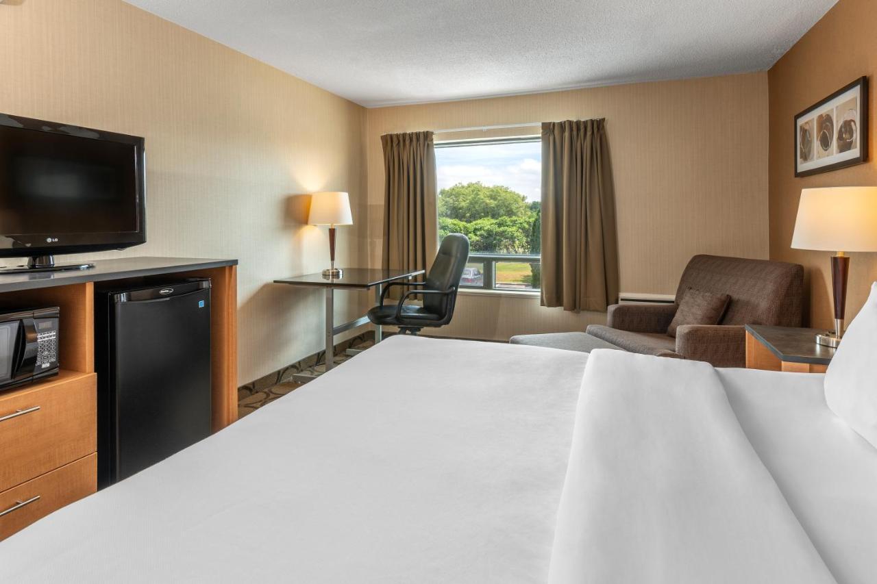 Comfort Inn Airport East Québec Exterior foto